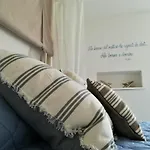 Dimora Mediterranea Nocleg ze śniadaniem 4*