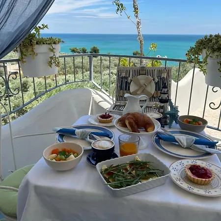 Dimora Mediterranea Bed & Breakfast Mattinata