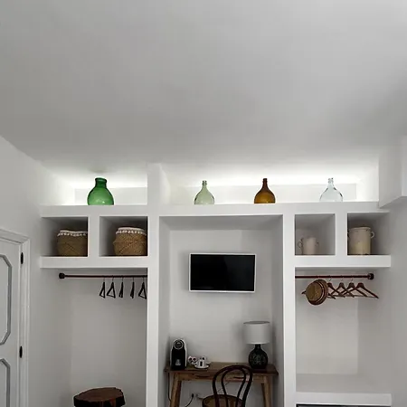 Dimora Mediterranea Nocleg ze śniadaniem 4*