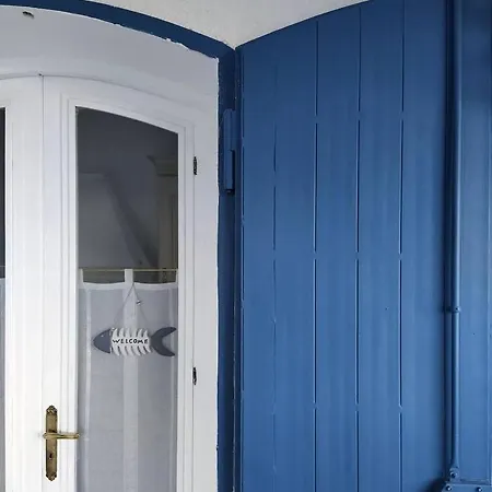 Dimora Mediterranea Bed & Breakfast 4*