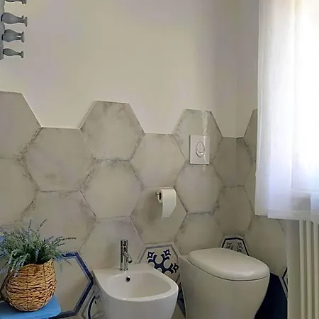 Bed and Breakfast Dimora Mediterranea 4*