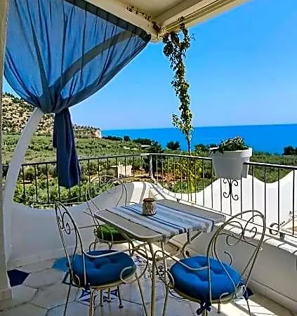 Dimora Mediterranea 4*